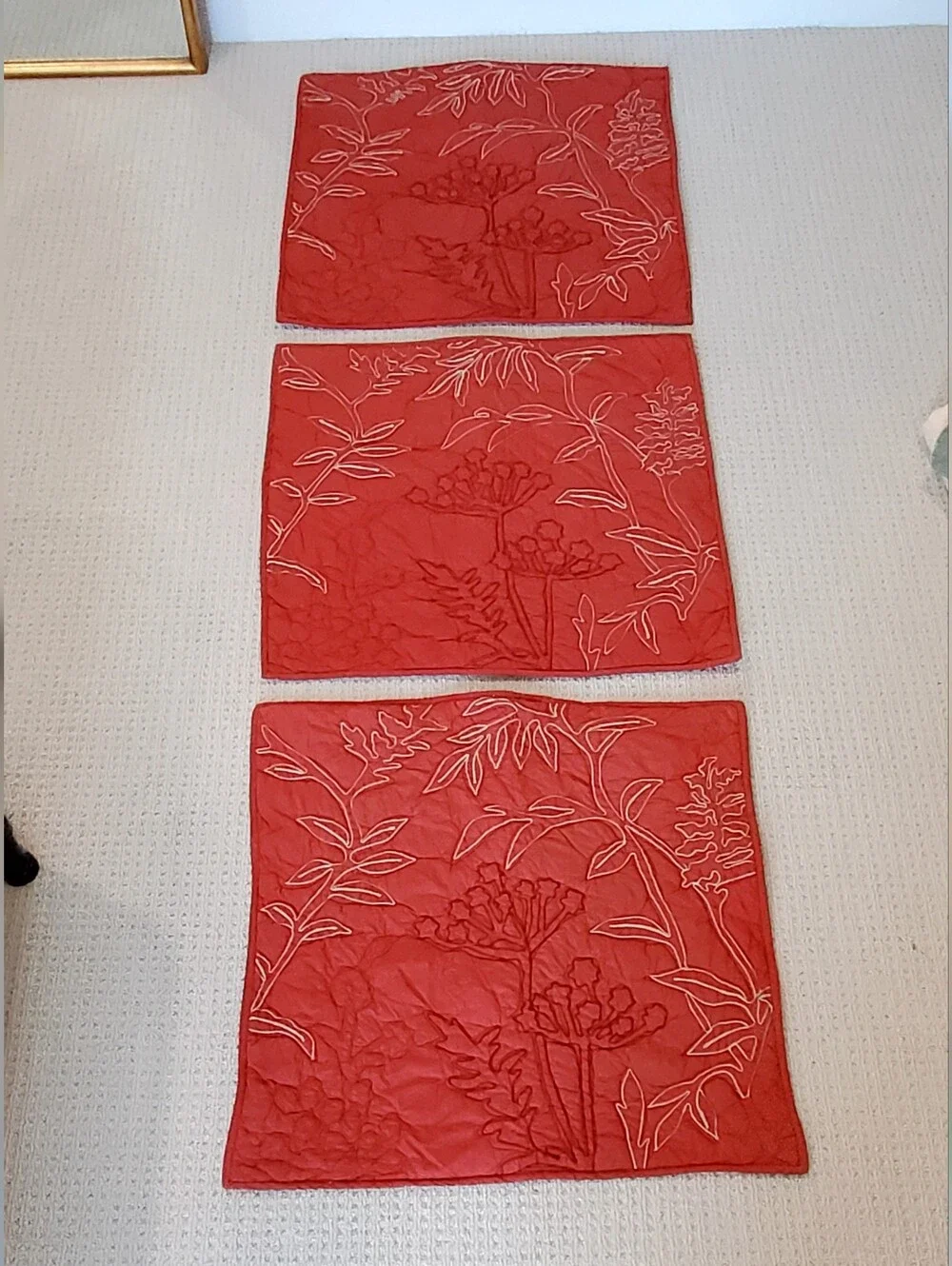 3 Pottery Barn Brick/Tan Organic Cotton Crewel Leaf Botanical Quilted Euro Shams